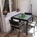 شقة Ivano