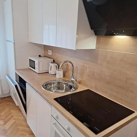 Ivano Apartamento Grebaštica
