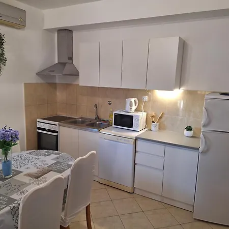 Ivano Apartamento Grebaštica